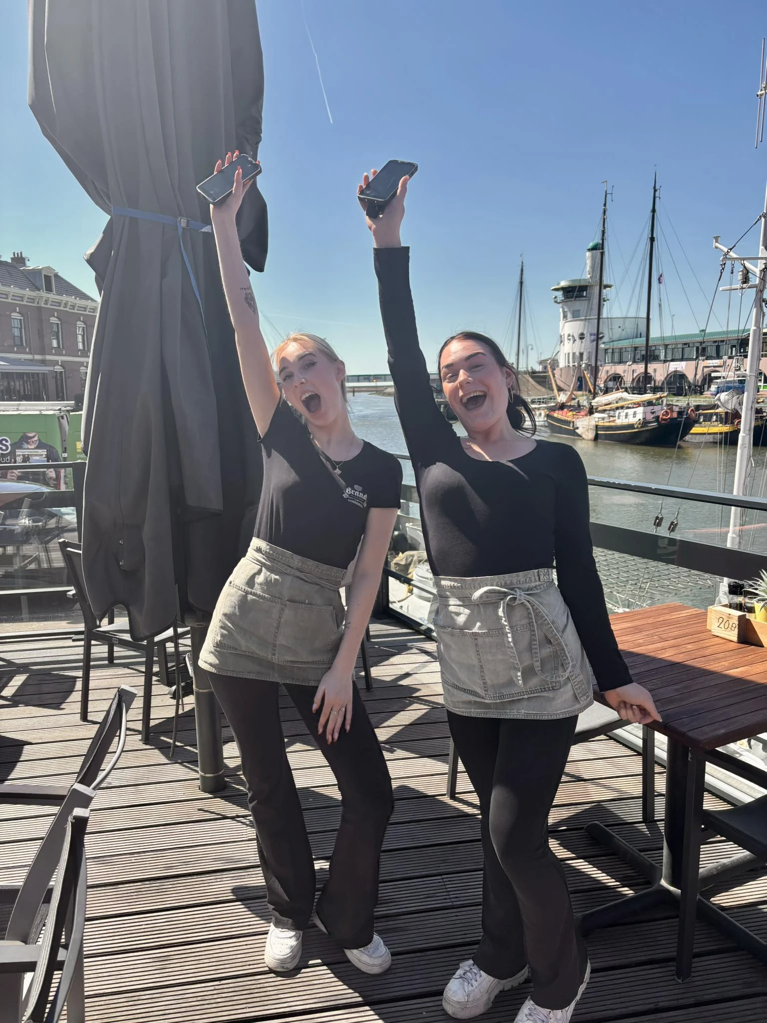 Hotel Restaurant Zeezicht terras